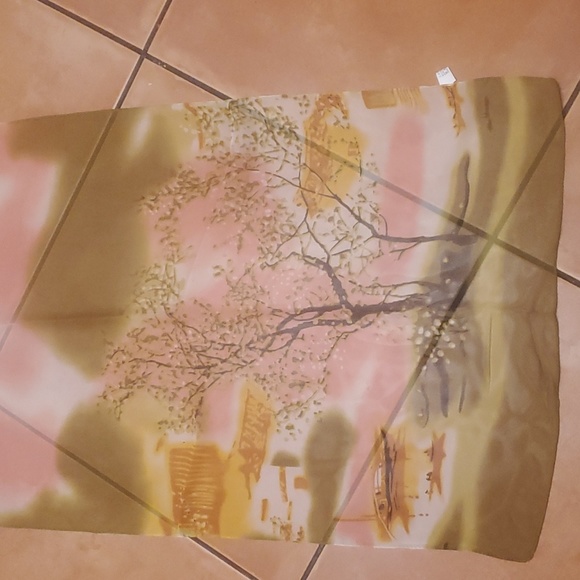 New Silk Blend Sheer Scarf cherry Blossom Design - Picture 2 of 4